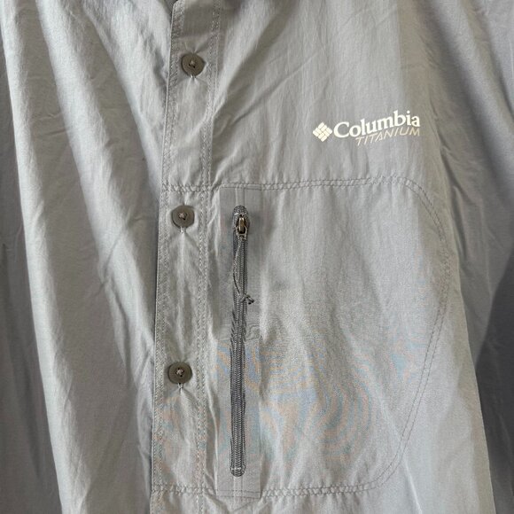 Mens Columbia Light-Weight Button Down - Picture 1 of 4